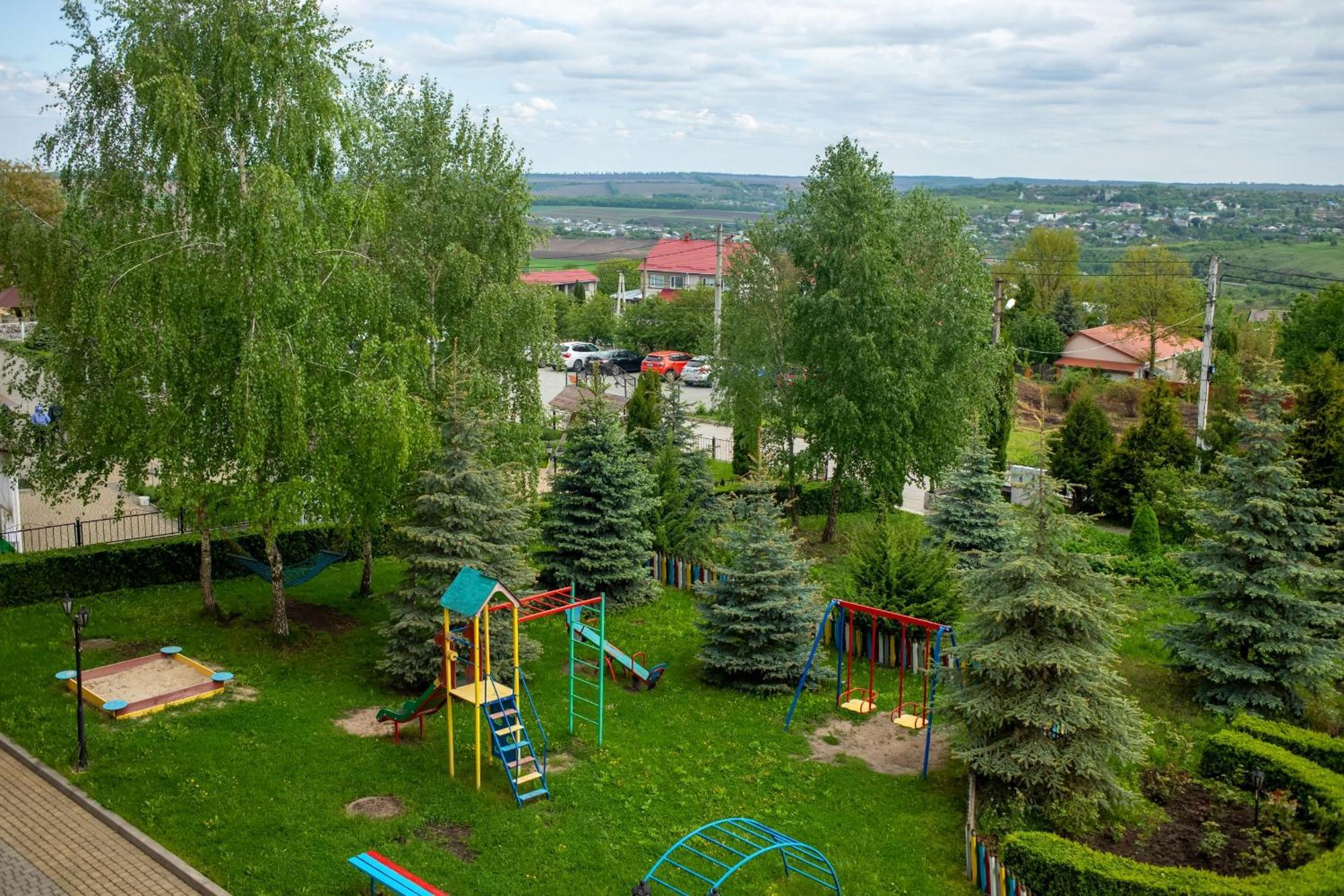 Vitapark Sonyachnyy Provans ساتانوف المظهر الخارجي الصورة